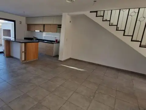 DUPLEX CATEGORIA 3 DORM. 3 BAÑOS EN ETAPA 2 DOCTA