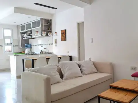 Departamento 4 ambientes con 2 baños
