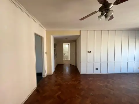 Departamento en Venta de 5 ambientes