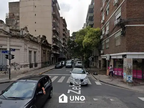 Terreno en Venta 12,33  mts Fondo