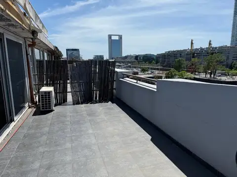 Avenida Alicia Moreau De Justo 700