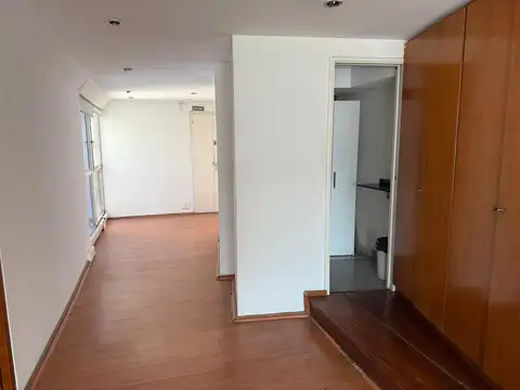 Oficina en Venta 20 años
