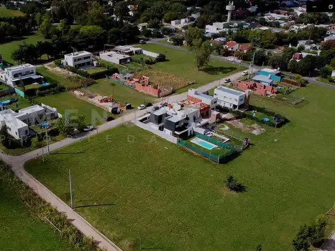 Lote en VENTA - Barrio Quintas de Marquez 138 y 487  - J. Gorina