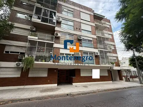 Departamento 2 ambientes en San Martín Centro