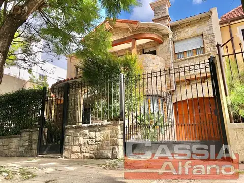 Casa - Banfield Oeste