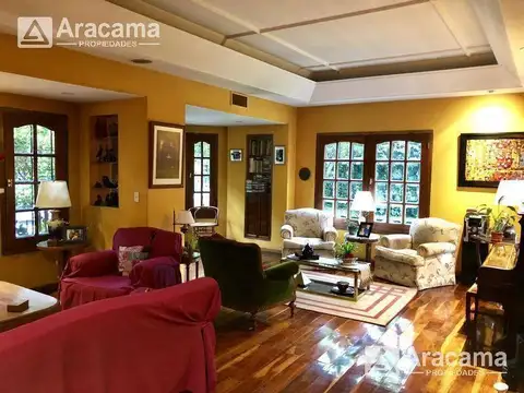 Casa en Venta en Monte Grande, USD 410.000