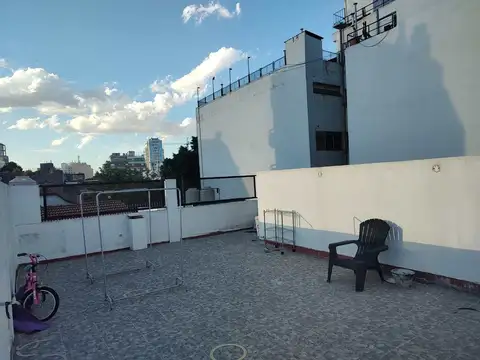 Depto Tipo Casa 5 ambientes con 1 baño