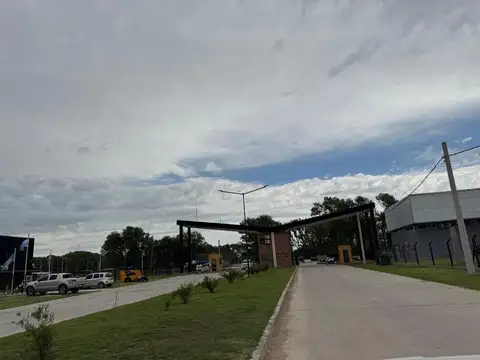 Terreno en Venta en Moreno, USD 305.000