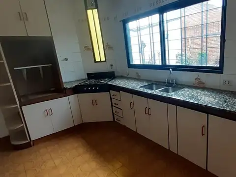 Casa en Venta en Olivos, USD 320.000