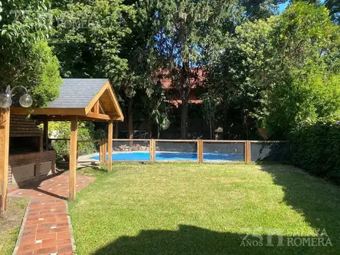 Casa en Venta con 1 cochera