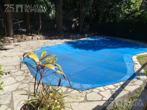 Casa 5 ambientes con 2 baños