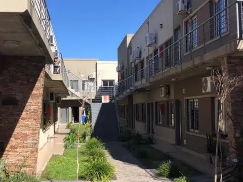 Departamento en Alquiler en Bella Vista, $ 700.000