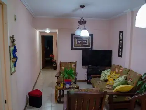 AMPLIO 3 AMBIENTES CON COCHERA DESCUBIERTA EN WILDE APTO CREDITO