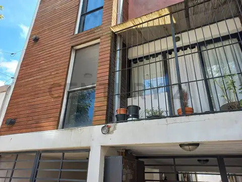 Don Bosco 1100, Piso 0