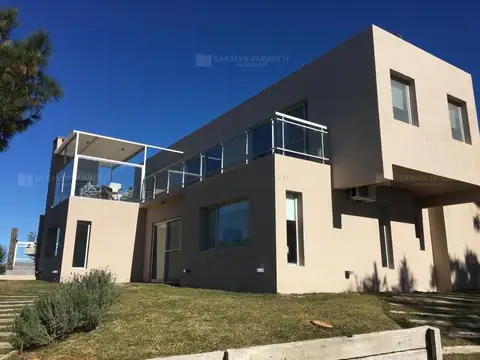 Casa en Venta en Barrio Maritimo 2, USD 1.100.000