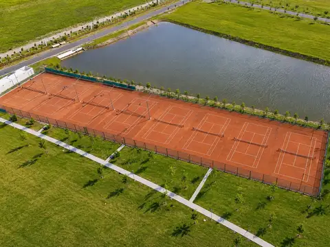 Terreno en Venta 20  mts Frente