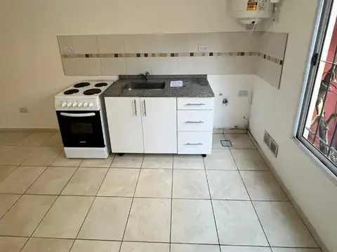 Monoambiente en planta baja, expensas bajas