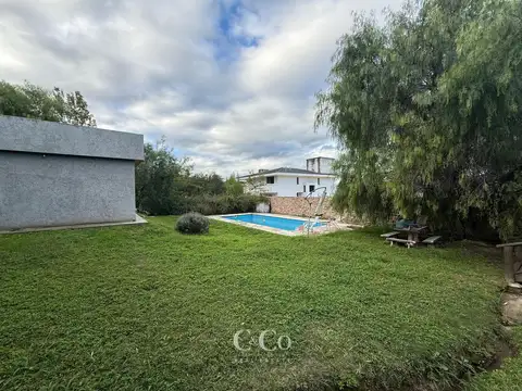 Villa del Lago, Villa Carlos Paz