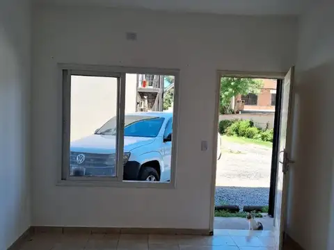 Departamento en Venta en Del Viso, USD 35.000