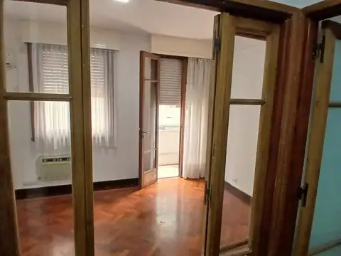 Rioja 715 , Piso 5