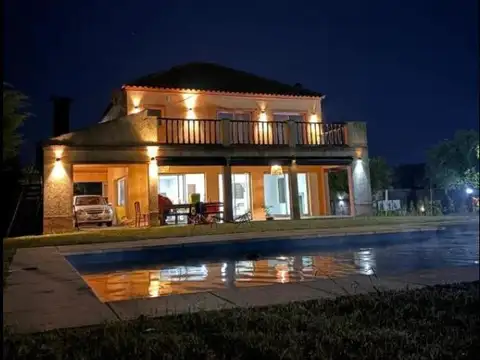Casa en Venta en Pilar del Este - Santa Guadalupe, USD 219.000