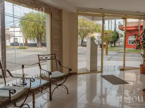 Departamento de 3 ambientes en Venta a 1 cuadra de Av. Mitre