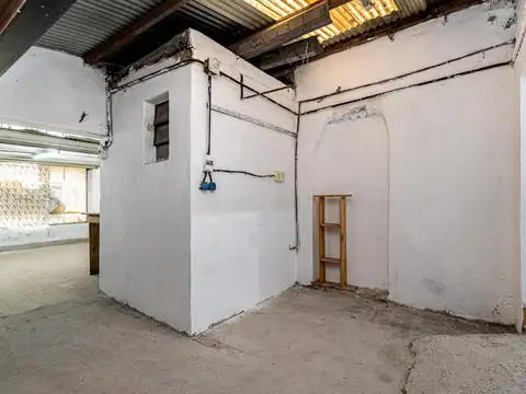 Venta Deposito/Galpón en Castelar