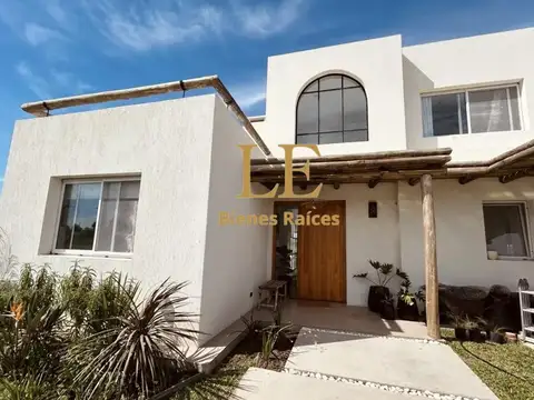 Puertos Del Lago - Amarras 100