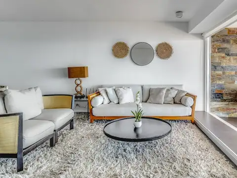 Departamento en Alquiler con 1 cocheras