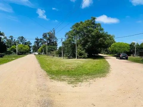 Casa 2 ambientes con 1 baño