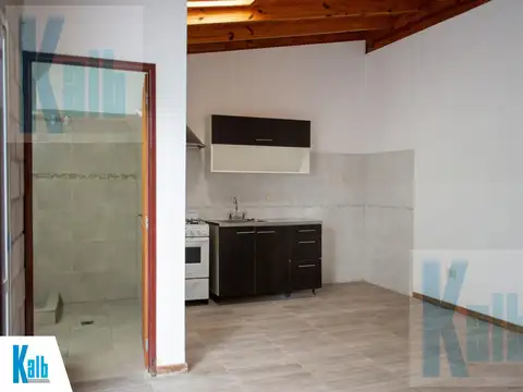 Depto Tipo Casa en Alquiler de 1 dormitorio