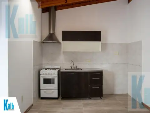 Depto Tipo Casa en Alquiler de 2 ambientes