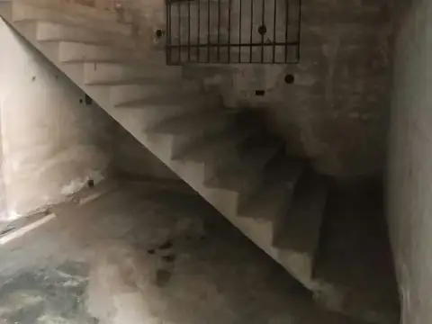 Alquiler | Galpón | 240 m² | Capitán Bermúdez | Barrio Villa del Prado