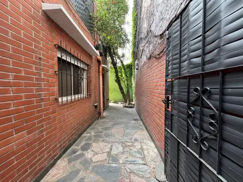 Depto Tipo Casa 2 ambientes con 2 baños