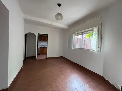 Depto Tipo Casa en Venta 40 años