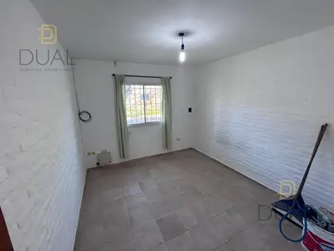 Depto Tipo Casa en Venta en Granadero Baigorria, USD 49.000