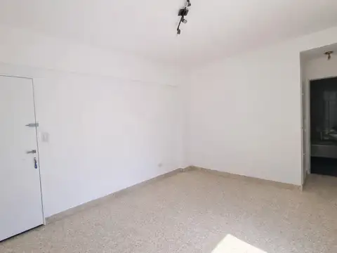 Paraguay 5200, Piso 6