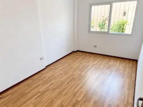 Depto Tipo Casa en Alquiler 4 años