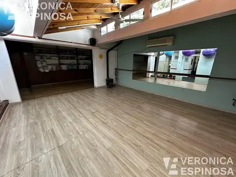 Depto Tipo Casa en Venta 50 años
