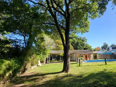 Quinta en Venta con 1 cochera