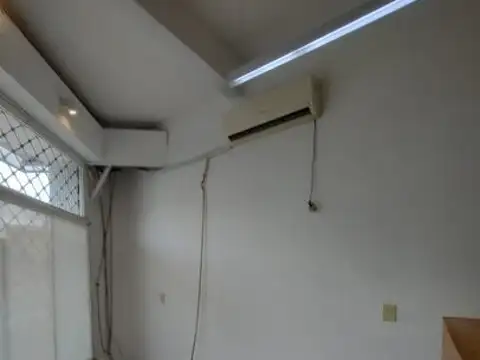 Local en Alquiler - Bajas expensas - Recién pintado - 23m² - Villa Urquiza