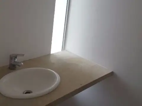 DUPLEX 3 AMBIENTES EN VENTA EXTERNO A BARRIO NUEVO QUILMES.