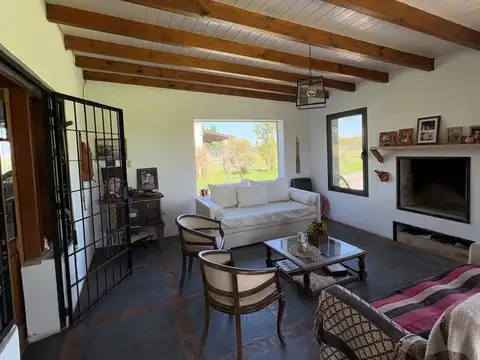 Casa 6 ambientes con 3 baños