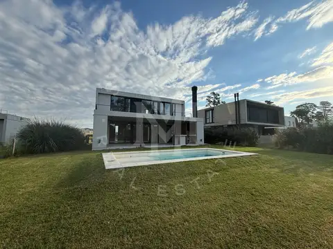 calle 152  al 6300