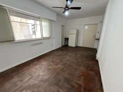 Venta. Monoambiente. Av Scalabrini Ortiz y Costa Rica.