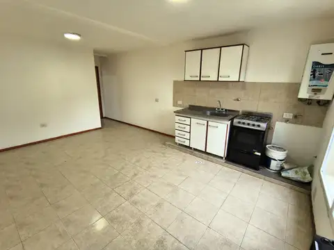 Isla Año Nuevo 100, Piso 3