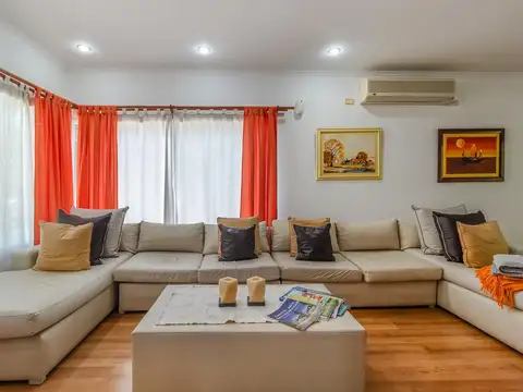 Casa en Venta en Fincas de Iraola I - 4 dormitorios
