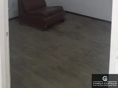 Depto Tipo Casa en Alquiler 40 años