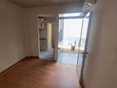 Depto Tipo Casa 2 ambientes con 2 baños