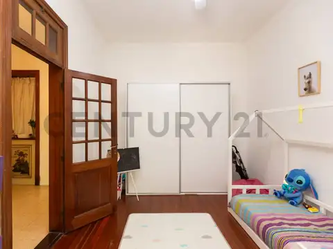 Departamento 5 ambientes con 1 baño